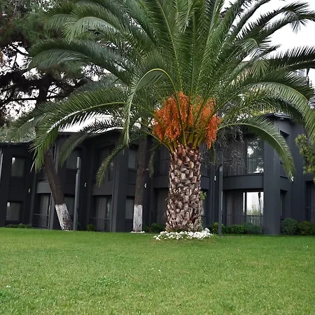 فندق Denizati 3*