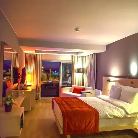 Ξενοδοχείο Denizati 3*