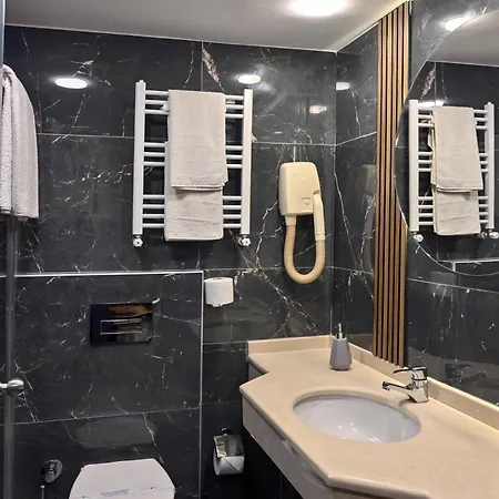 Denizatı Otel 3*